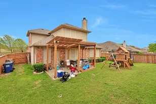 1603 Waters Edge Dr, Glenn Heights, TX 75154 - Photo 17