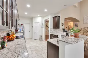 1603 Waters Edge Dr, Glenn Heights, TX 75154 - Photo 7
