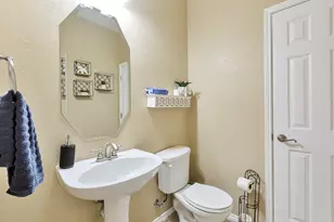1603 Waters Edge Dr, Glenn Heights, TX 75154 - Photo 11
