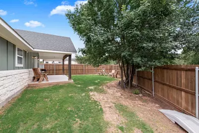 2601 Houston Court, Granbury, TX 76048 - Photo 33