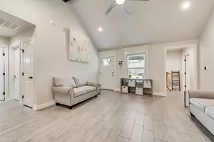 2601 Houston Ct, Granbury, TX 76048 - Photo 11