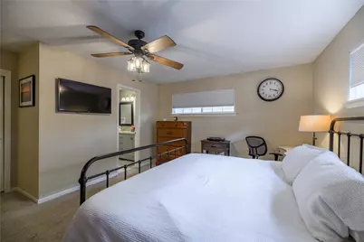 109 N Lois Lane, Richardson, TX 75081 - Photo 11