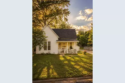 911 N Main Street, Winnsboro, TX 75494 - Photo 1