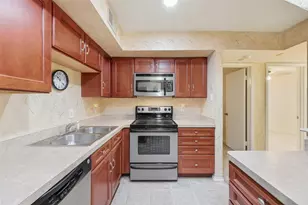 2311 Basil Dr, Arlington, TX 76006 - Photo 5