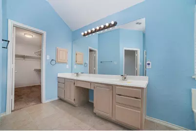 1908 Wood Crest Drive, Grapevine, TX 76051 - Photo 21