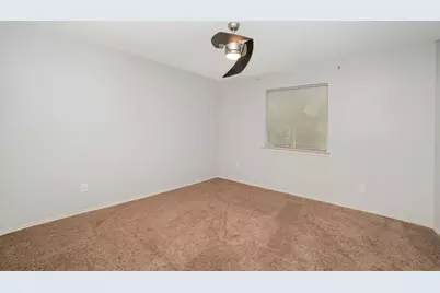 1908 Wood Crest Drive, Grapevine, TX 76051 - Photo 17