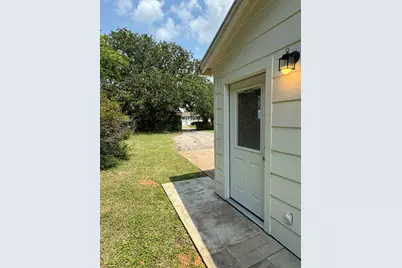 320 W 6th Street, Weatherford, TX 76086 - Photo 3