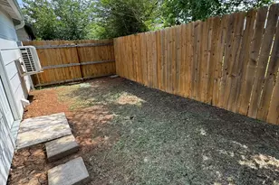 320 W 6th St, Weatherford, TX 76086 - Photo 17