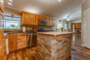 75 Southern Dr, Mineral Wells, TX 76067 - Photo 5