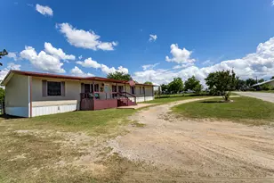 75 Southern Dr, Mineral Wells, TX 76067 - Photo 3