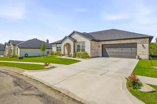 127 Mesa Dr, Glen Rose, TX 76043 - Photo 5