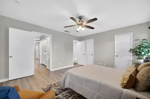 9145 Emberglow Ln, Dallas, TX 75243 - Photo 21