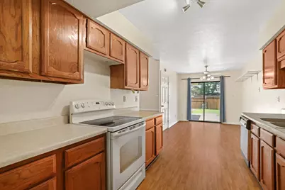 1037 Whitewater Trail, DeSoto, TX 75115 - Photo 9