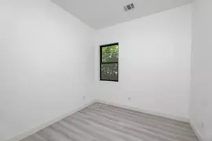 3323 Reed Ln, Dallas, TX 75215 - Photo 13