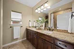 8230 Glenwick Dr, Waxahachie, TX 75167 - Photo 17