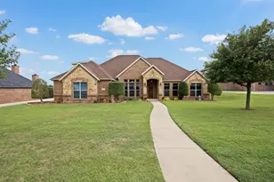 8230 Glenwick Dr, Waxahachie, TX 75167 - Photo 3