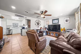 4203 Bonham St, Dallas, TX 75229 - Photo 7