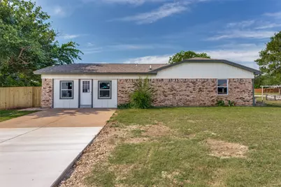 4316 Jennifer Lane, Crowley, TX 76036 - Photo 3
