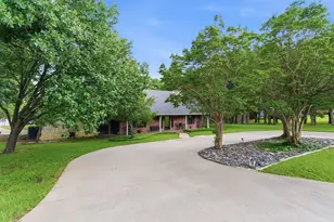 7512 Woodland Dr, Alvarado, TX 76009 - Photo 1