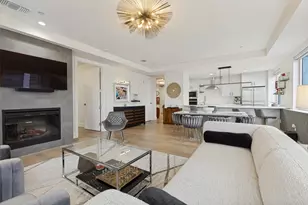 1505 Elm St, Dallas, TX 75201 - Photo 9