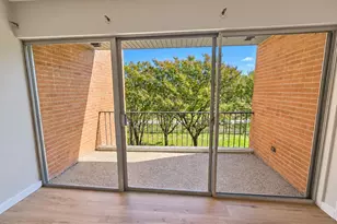 506 E Avenue J, Grand Prairie, TX 75050 - Photo 1