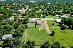 809 SW 15th St, Mineral Wells, TX 76067 - Photo 1