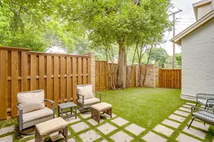 2144 Fountain Square Dr, Fort Worth, TX 76107 - Photo 35