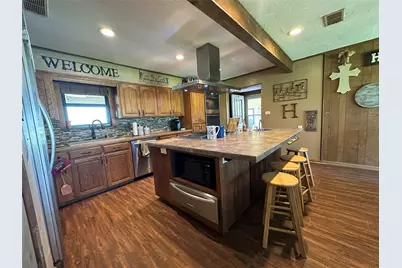 6551 Crooked Crk Road, Bowie, TX 76230 - Photo 17