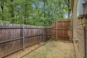 238 Creek Cove Dr, Dallas, TX 75217 - Photo 29