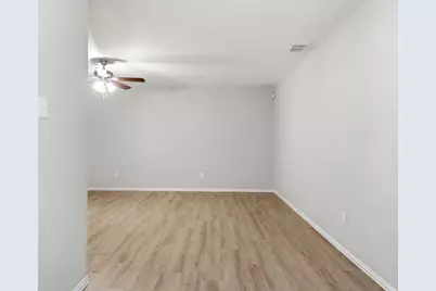 238 Creek Cove Drive, Dallas, TX 75217 - Photo 17