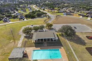 1508 Cheyenne Trail, Granbury, TX 76048 - Photo 33