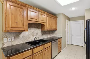 1508 Cheyenne Trail, Granbury, TX 76048 - Photo 15