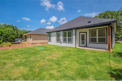 2719 Sycamore Court, Granbury, TX 76048 - Photo 25