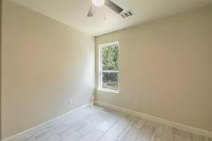 2719 Sycamore Ct, Granbury, TX 76048 - Photo 21