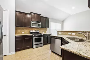 14313 Mariposa Lily Ln, Fort Worth, TX 76052 - Photo 11