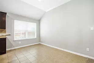 14313 Mariposa Lily Ln, Fort Worth, TX 76052 - Photo 9