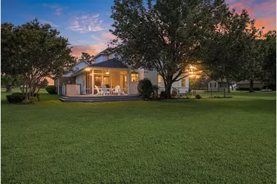 303 Kiowa Drive W, Lake Kiowa, TX 76240 - Photo 27