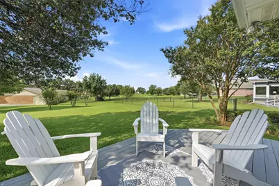 303 Kiowa Drive W, Lake Kiowa, TX 76240 - Photo 5