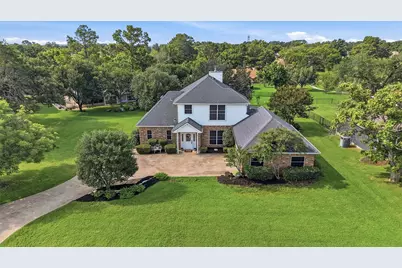 303 Kiowa Drive W, Lake Kiowa, TX 76240 - Photo 1
