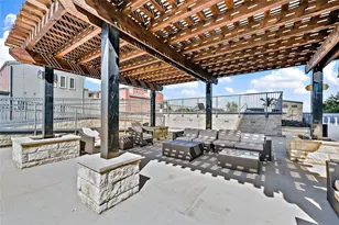 1001 Belleview St, Dallas, TX 75215 - Photo 25