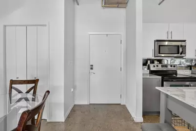 1001 Belleview Street #703, Dallas, TX 75215 - Photo 7