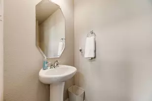 525 Alice Ln, Fate, TX 75189 - Photo 5