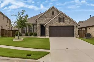 3009 Turnberry Dr, Flower Mound, TX 75028 - Photo 3