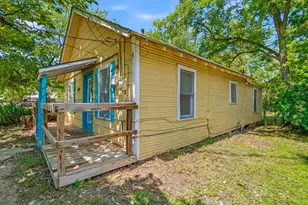 769 N McCart St, Stephenville, TX 76401 - Photo 3
