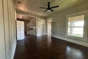 515 15th Street SW, Mineral Wells, TX 76067 - Photo 9