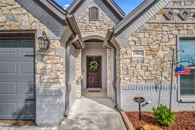 1904 Town Creek Circle, Weatherford, TX 76086 - Photo 5