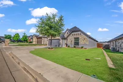1904 Town Creek Circle, Weatherford, TX 76086 - Photo 33