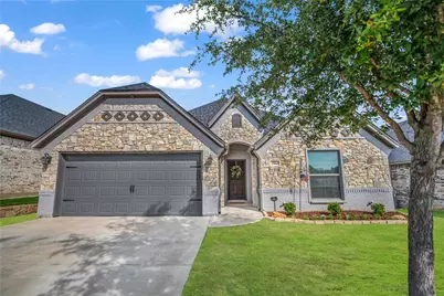 1904 Town Creek Circle, Weatherford, TX 76086 - Photo 1