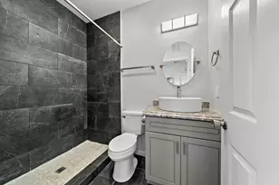 808 Sealy St, Galveston, TX 77550 - Photo 21