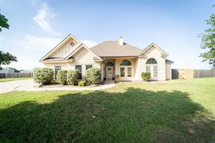 102 Tweetie Pie Ln, Abilene, TX 79602 - Photo 3